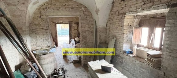 8 rooms House in Pianella, Italy No. 103887 25
