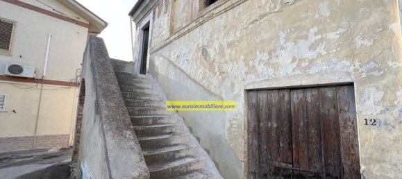 8 rooms House in Pianella, Italy No. 103887 6