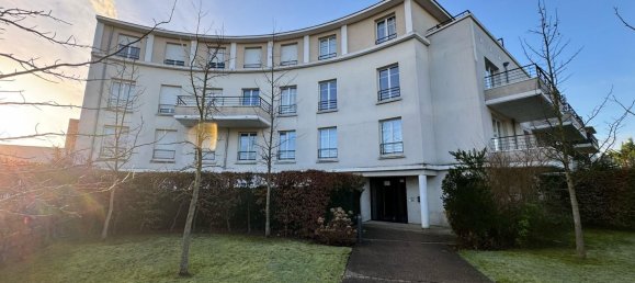 1 bedroom Apartment in Le Plessis-Trevise, France No. 168597 6
