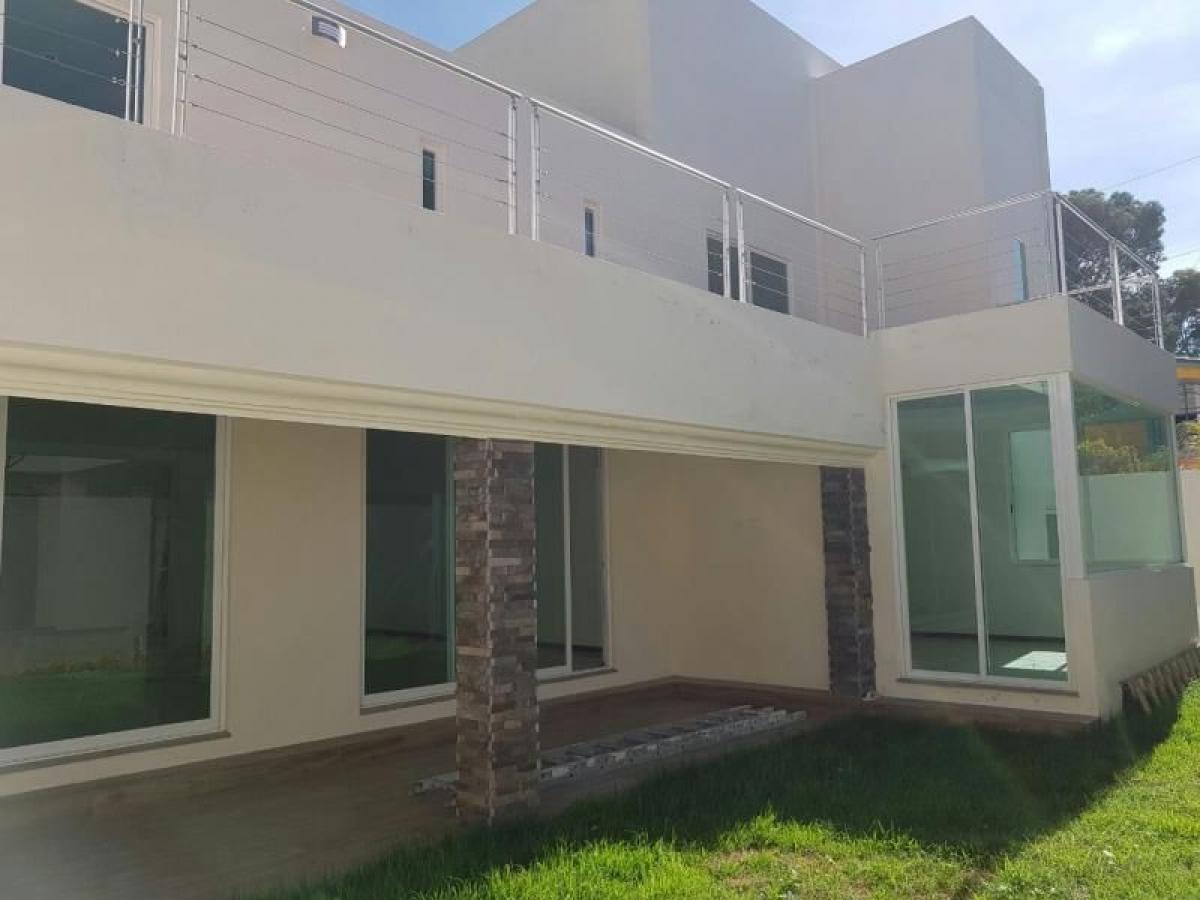 3 bedrooms House in Puebla, Mexico No. 164961