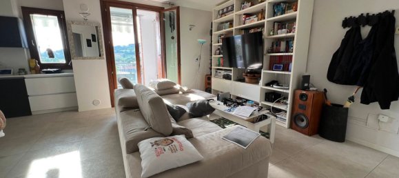 4 Schlafzimmer Doppelhaus in Pesaro, Italy, Nr. 313986 3