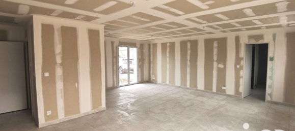 3 bedrooms House in Presnoy, France No. 269942 5