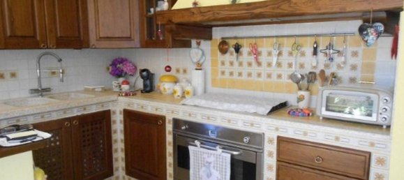 4 bedrooms Villa in Seravezza, Italy No. 51205 21