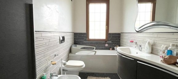 4 bedrooms Villa in Seravezza, Italy No. 51205 32