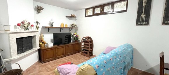 4 bedrooms Villa in Seravezza, Italy No. 51205 42