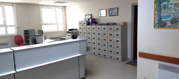 9-Zimmer Gewerbliche Immobilie in Laon, France, Nr. 87647 4