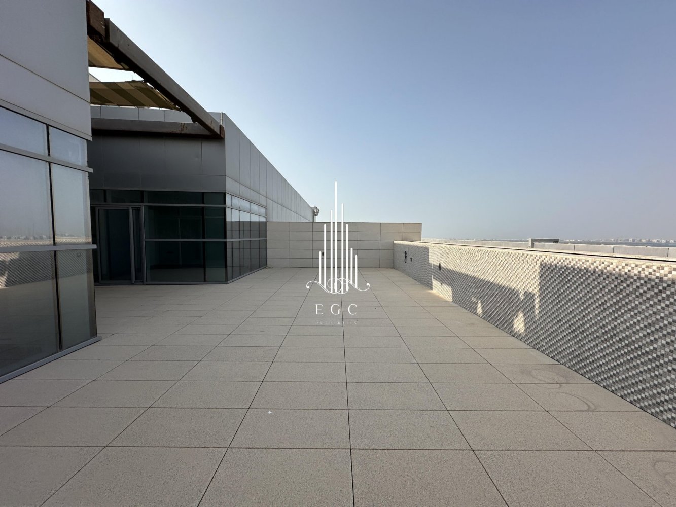 4 غرف نوم منزل ذو طابقين في Al Raha Beach, UAE رقم 53039