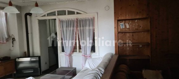 2 bedrooms Apartment in Valdilana, Italy No. 292608 4