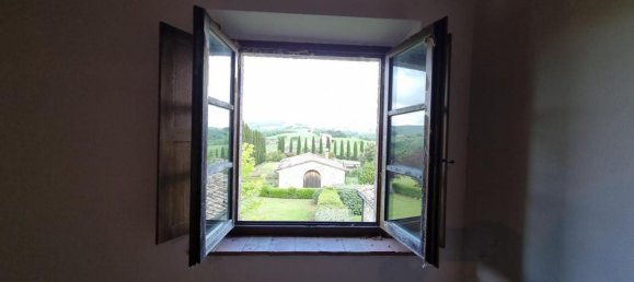 2 bedrooms Apartment in Volterra, Italy No. 359 4