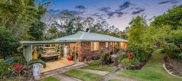 4 غرف نوم مزرعة في Woowoonga, Australia رقم 533 4