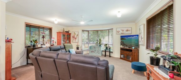 4 غرف نوم مزرعة في Woowoonga, Australia رقم 533 8