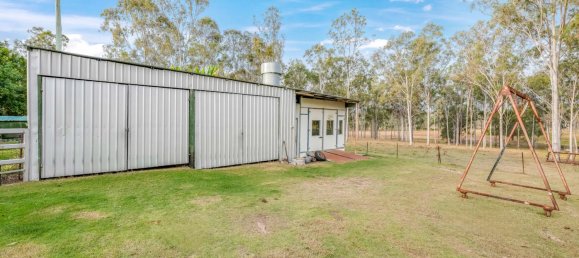 4 غرف نوم مزرعة في Woowoonga, Australia رقم 533 26