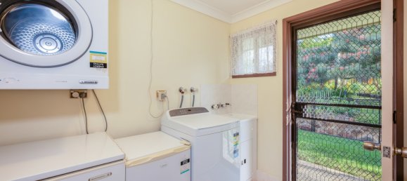 4 غرف نوم مزرعة في Woowoonga, Australia رقم 533 27