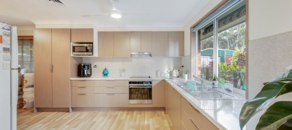 4 غرف نوم مزرعة في Woowoonga, Australia رقم 533 5