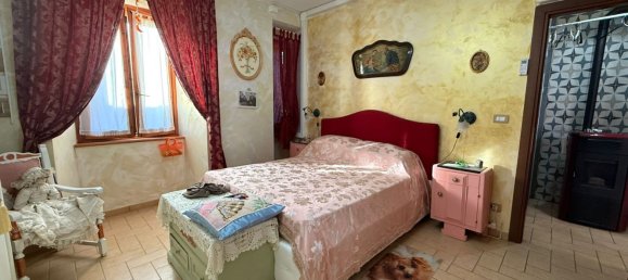 2غرفة شقة في Capodimonte, Italy رقم 274737 16