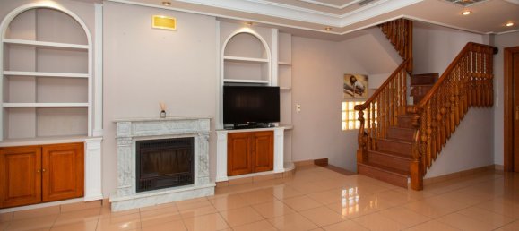 180m² villa à vendre à Torrevieja, Alicante, Valencian Community, Spain № 368818 14