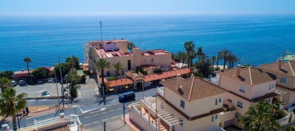 180m² villa à vendre à Torrevieja, Alicante, Valencian Community, Spain № 368818 2