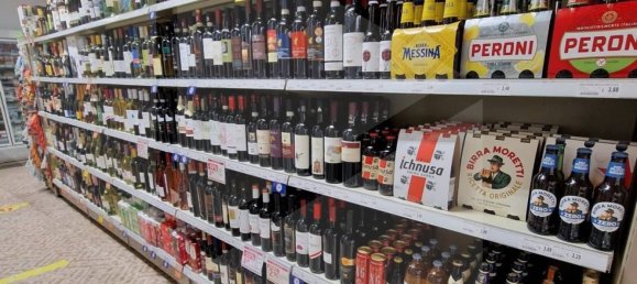 Almacén en Pontedera, Italy 230 m² No. 24188 17