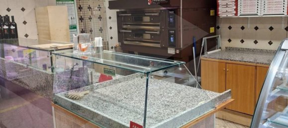 Almacén en Pontedera, Italy 230 m² No. 24188 9