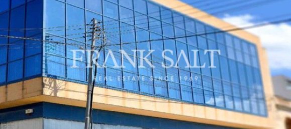 176m² Office in Attard, Malta No. 13002 3