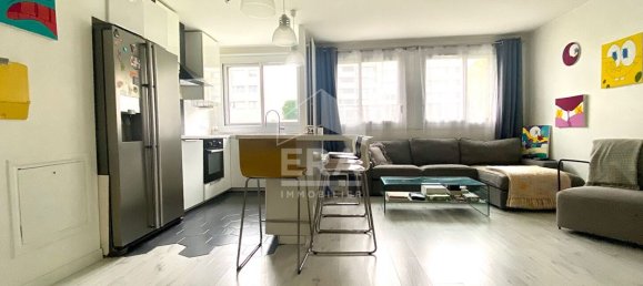 2 bedrooms Apartment in Sevres, France No. 162322 2