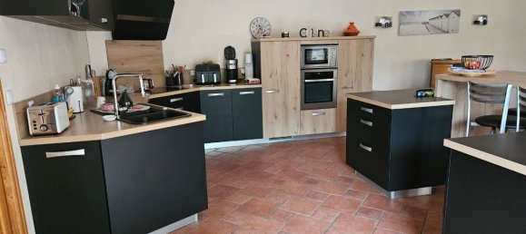 5 bedrooms House in Eure, France No. 343925 4