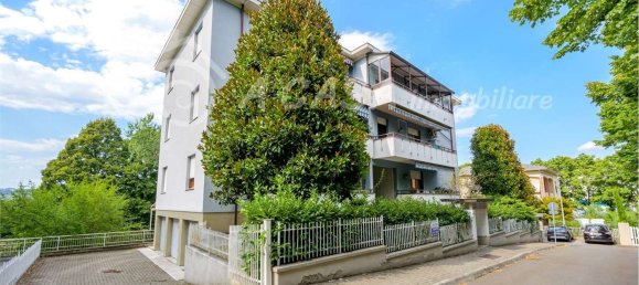 Квартира с 5 спальнями в Форново ди Таро, Италия № 380197 20