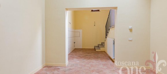 Apartamento T2 em Casciana Terme Lari, Italy N.º 221537 5