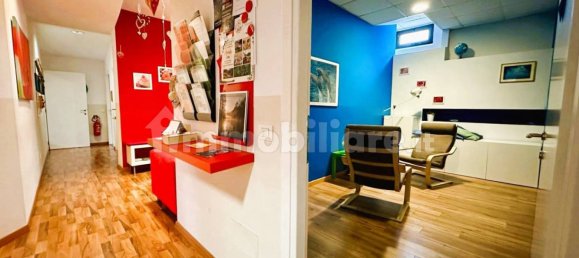 5 rooms Commercial property in Milan, Italy No. 285582 14
