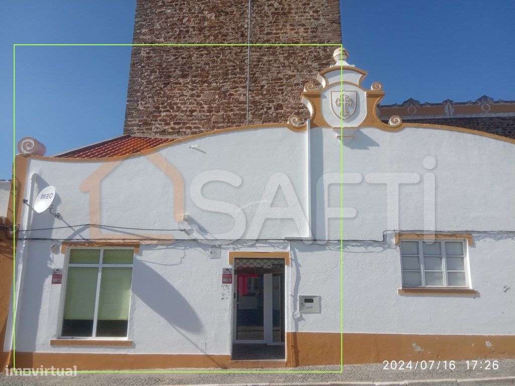 Propriété commerciale à Avis, Portugal 40m² No. 91709