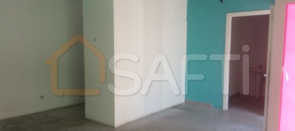 Propriété commerciale à Avis, Portugal 40m² No. 91709 4