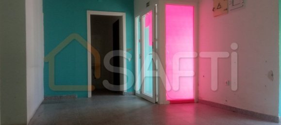 Propriété commerciale à Avis, Portugal 40m² No. 91709 3