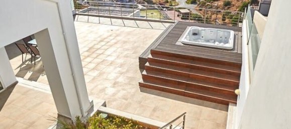 4 Schlafzimmer Villa in Heraklion, Greece, Nr. 8500 3