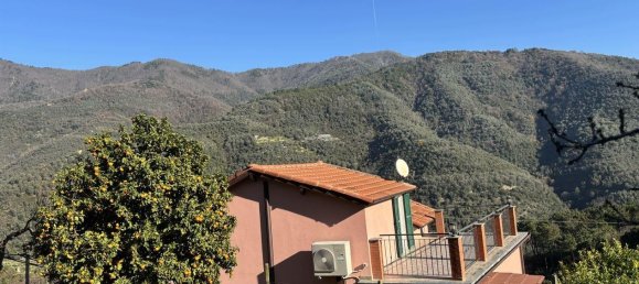 6 rooms House in Ceriana, Italy No. 230901 3