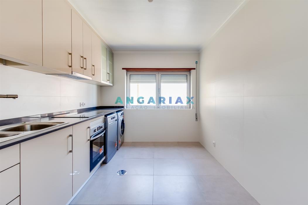 3 bedrooms Apartment in Figueira da Foz, Portugal No. 240685