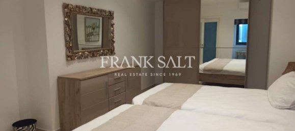 4 bedrooms Apartment in Santa Venera, Malta No. 3389 6