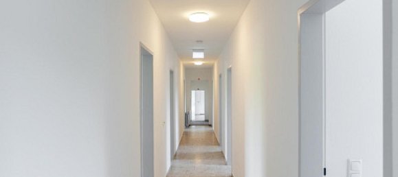 Коммерческая недвижимость 340м² в Штрас ин Штайермарк, Австрия № 127377 6