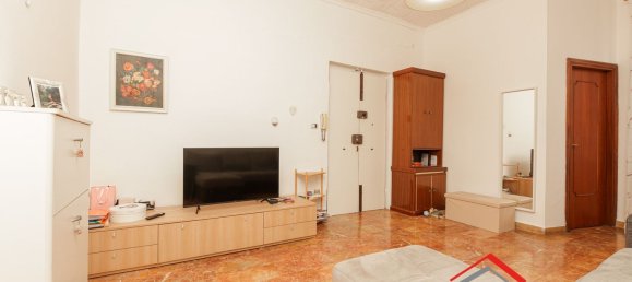 3 rooms Apartment in Genoa, Italy No. 299789 3