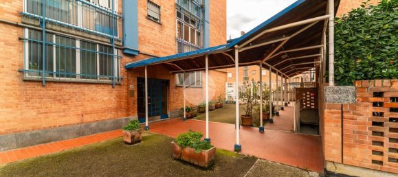 Квартира с 5 комнатами в Риволи, Италия № 49855 35