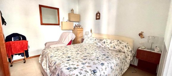 4 rooms Apartment in Pozzuoli, Italy No. 65663 16