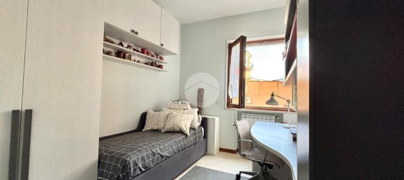 4 rooms Apartment in Pozzuoli, Italy No. 65663 18