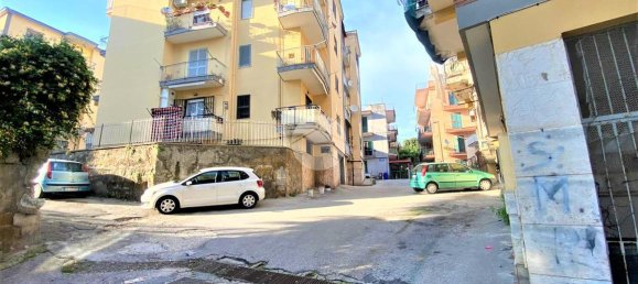 4 rooms Apartment in Pozzuoli, Italy No. 65663 31