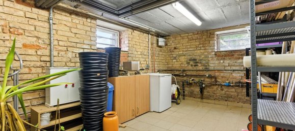 Таунхаус с 4 спальнями в Цвиккау, Германия № 307155 17