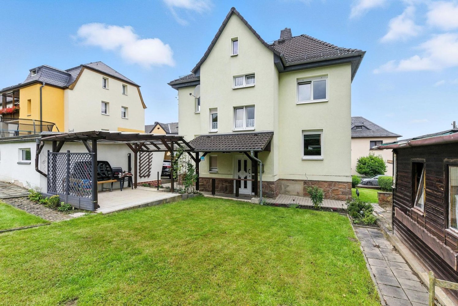 Таунхаус с 4 спальнями в Цвиккау, Германия № 307155