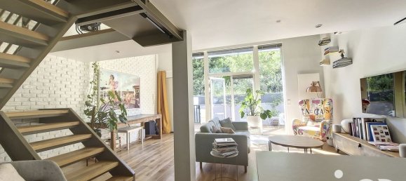 3 bedrooms House in Bagneux, France No. 284225 4