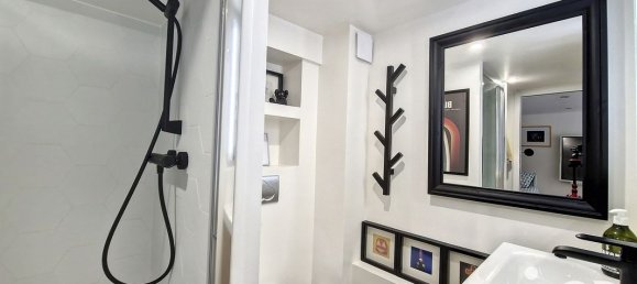 3 bedrooms House in Bagneux, France No. 284225 9