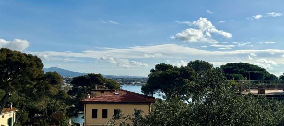 20 rooms Villa in Rosignano Marittimo, Italy No. 151643 2