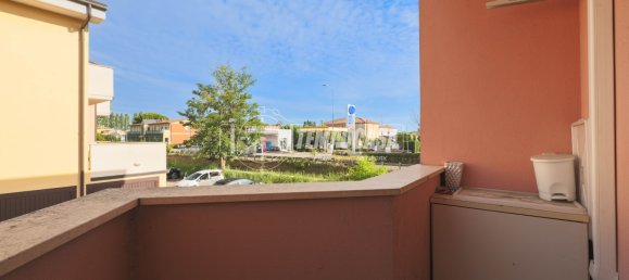 3 rooms Apartment in Massa Lombarda, Italy No. 305136 11