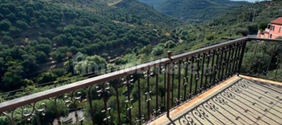 5 Schlafzimmer Villa in Imperia, Italy, Nr. 305547 20