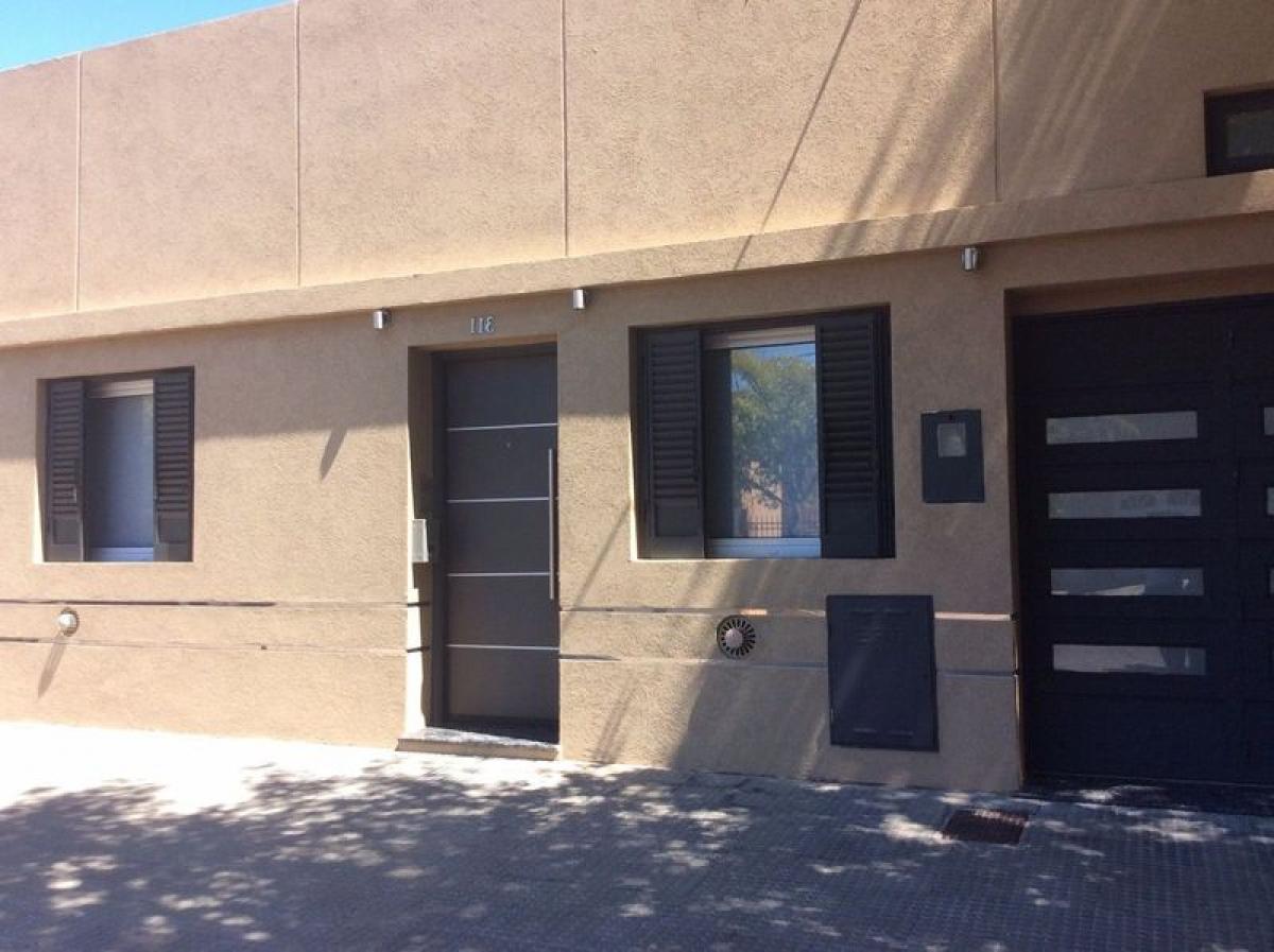 2 Schlafzimmer Haus in Buenos Aires, Argentina, Nr. 72597